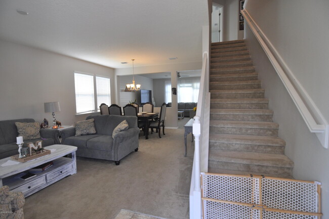 Building Photo - 12368 Vista Point Cir