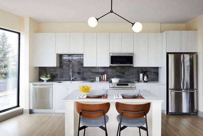 Foto del edificio - 1050 Brady Ave NW