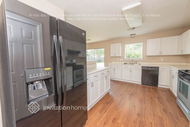 Foto del edificio - 6427 Founding Dr