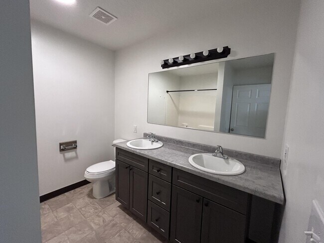 Foto del edificio - 47 Driftwood Cir