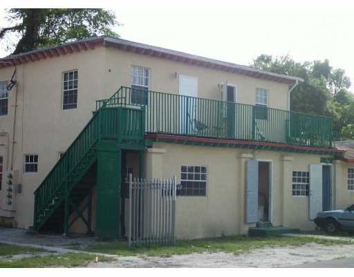 Building Photo - 176 NE 60th St