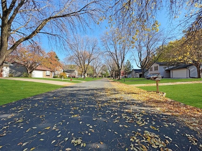 Building Photo - 14508 95th Ave N