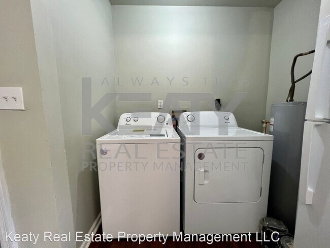 Foto del edificio - 2 br, 1 bath House - 327 Stewart Street