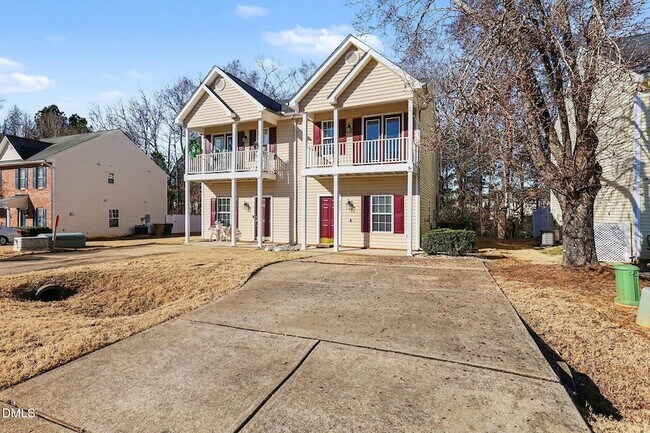 Foto del edificio - 233 Woodson Dr