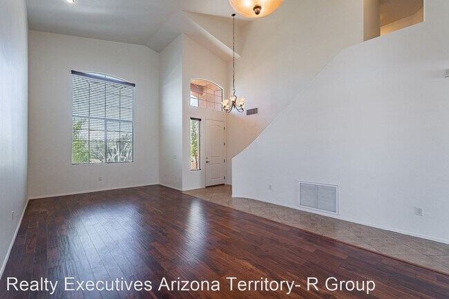 Foto del edificio - 5 br, 3 bath House - 10788 N Chapin Ct