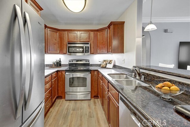 Foto del edificio - 506 Canyon Dr