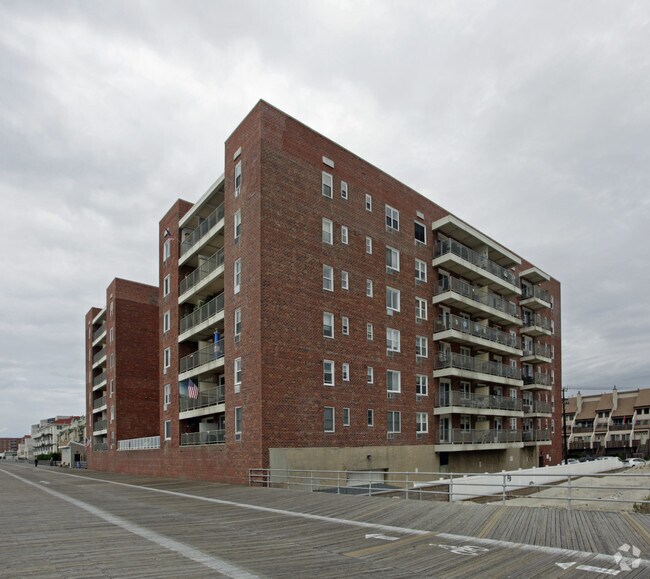 Lafayette Terrace Apartments Long Beach Ny Building Photo Lafayette Terrace