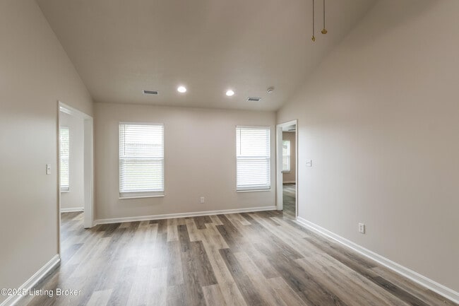 Building Photo - 536 Matterhorn Dr