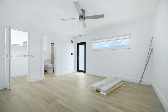 Foto del edificio - 2209 SW 61st Ave