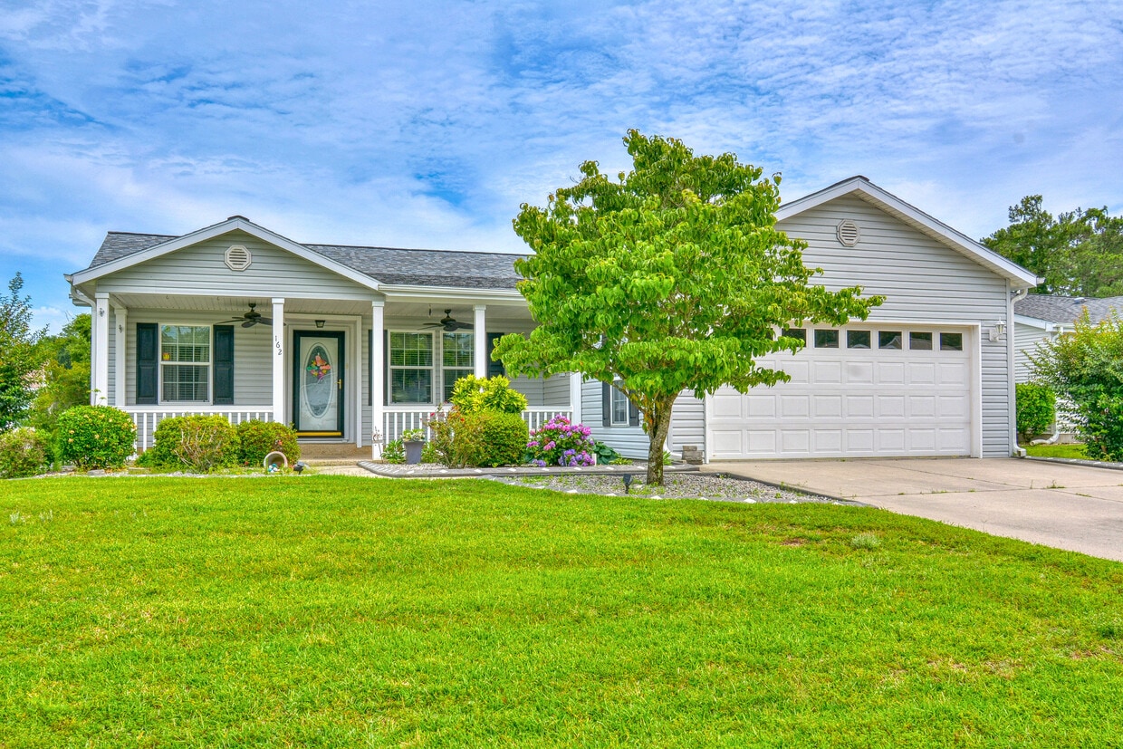 Primary Photo - 162 Wellspring Dr