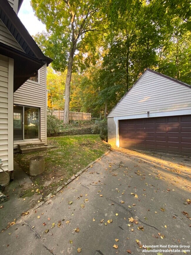 17 Forest Cir, Winchester, MA 01890 House Rental in Winchester, MA