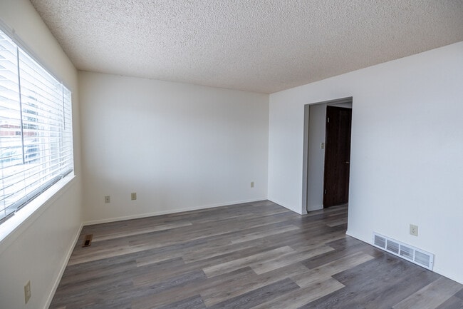 Foto del edificio - 1205 Crook Ave