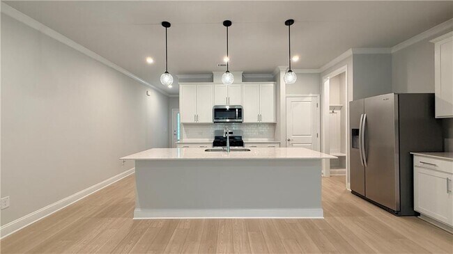 Foto del edificio - 3235 Cherry Grv Wy