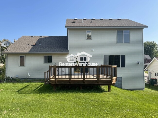 Foto del edificio - 6311 Fairway Dr NW