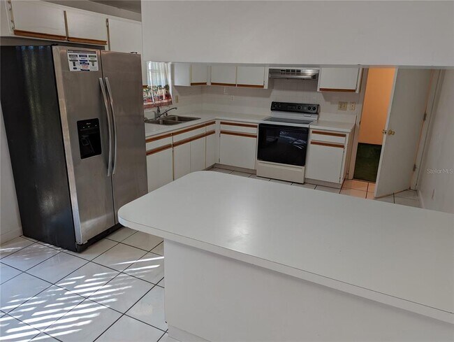 Foto del edificio - 3408 Myrica St