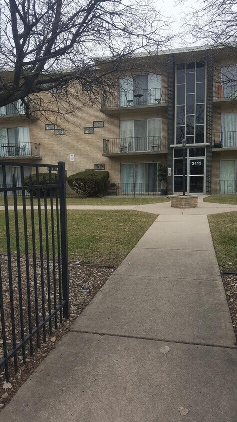 Primary Photo - 3113 Bernice Rd