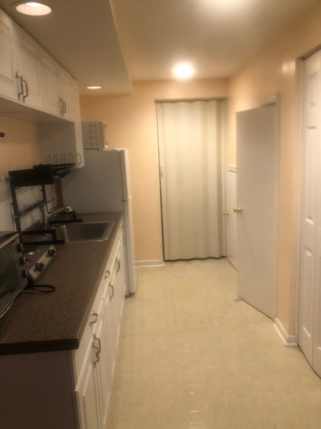 Building Photo - 19628 Club Lake Rd