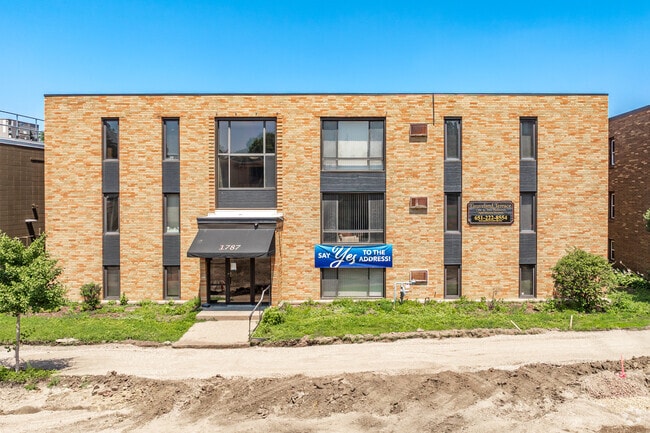 Building Photo - Groveland Terrace