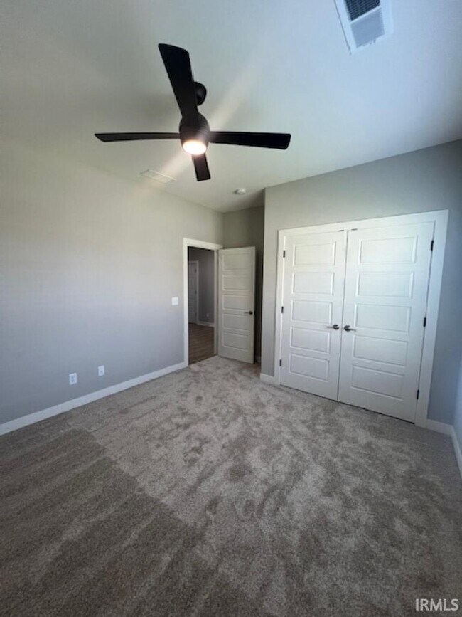 Building Photo - 3796 High Pointe Dr