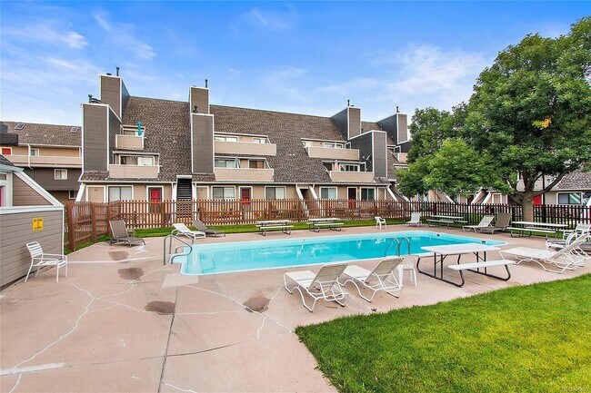 Foto del edificio - 5250 S Huron Way