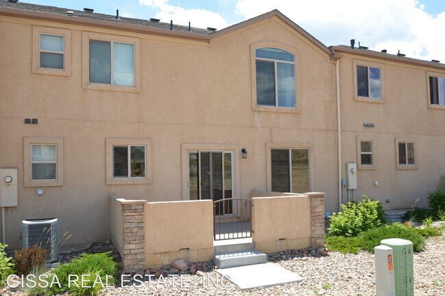 Building Photo - 3 br, 3.5 bath House - 2575 Indian Hills G...