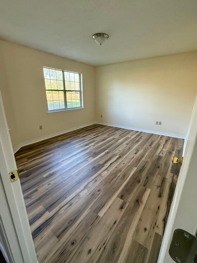 Foto del edificio - 2193 Mill Street Ext