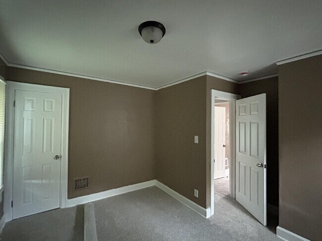 Foto del edificio - Hubbell Avenue Rental—Where Comfort Meets ...