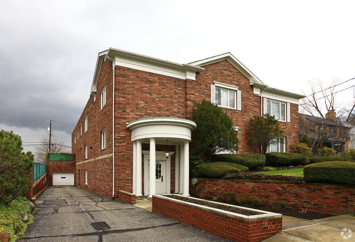 Foto principal - 20759 Fairmount Cir