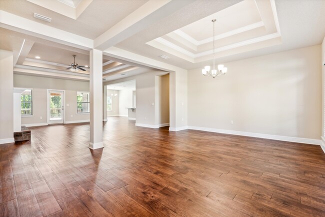 Foto del edificio - 13149 Kinlock Falls Ave