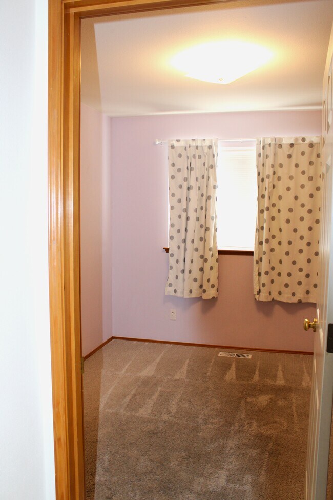 Foto del edificio - 808 Poplar Ave