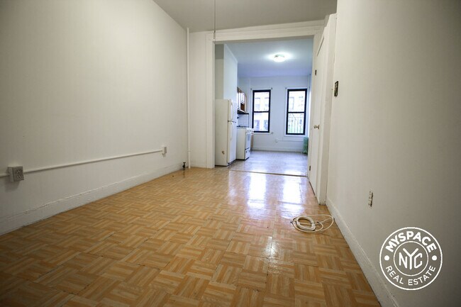 Foto del edificio - 220 Stockholm St