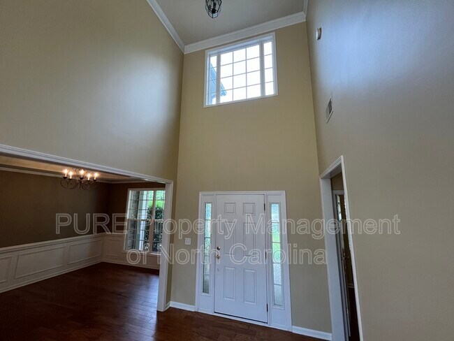 Building Photo - 2423 Godsey Wood Dr