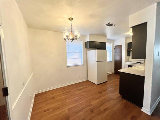 Foto del edificio - 2425 January Ln