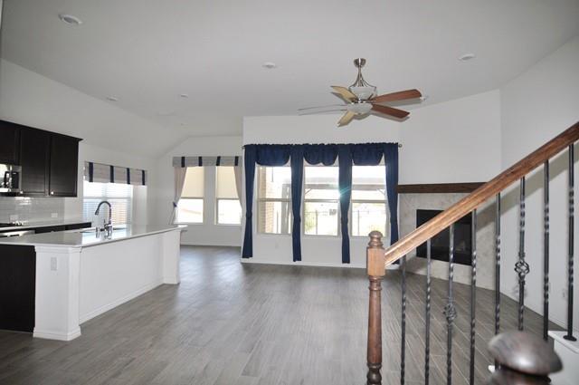Foto del edificio - 5609 Annie Creek Rd