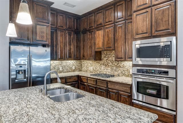 Building Photo - 1016 Liberty St