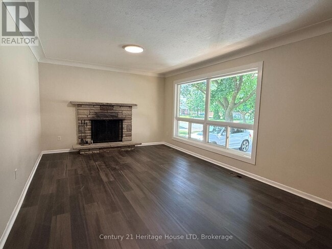 Building Photo - 6780 Hagar Ave