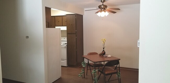 Foto del edificio - 12826 Hill Dr