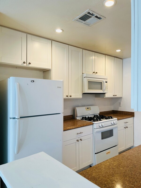 Building Photo - 32655 Aurora Vista Rd