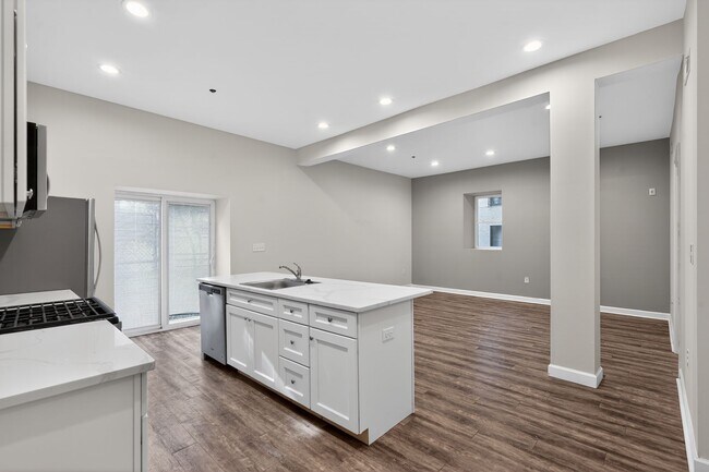 Foto del edificio - 980 N Marshall St