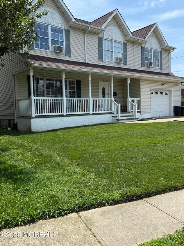 Foto principal - 519 2nd Ave