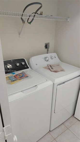 Foto del edificio - 7083 SW 158th Ct