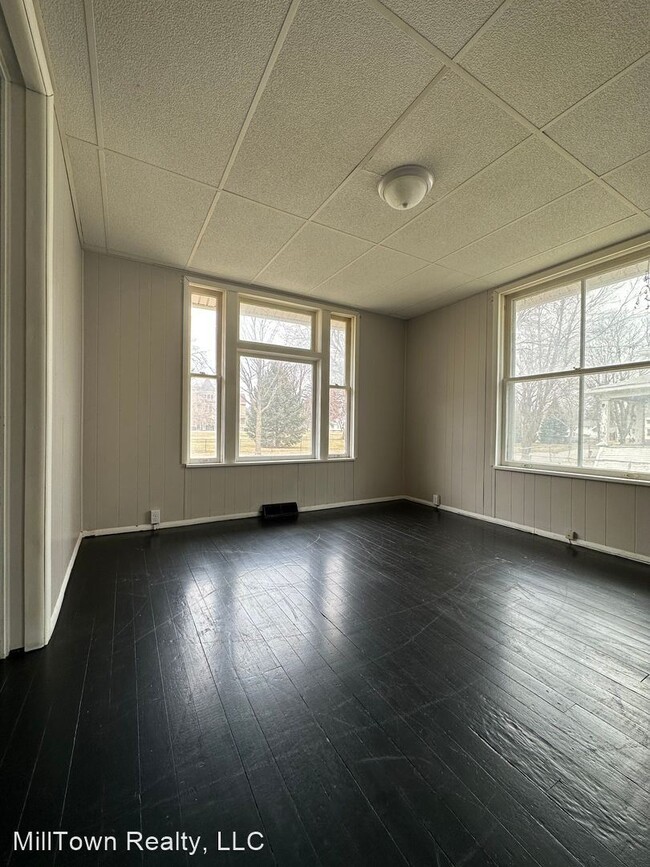 Foto del edificio - 3 br, 1 bath House - 2125 Claussen St