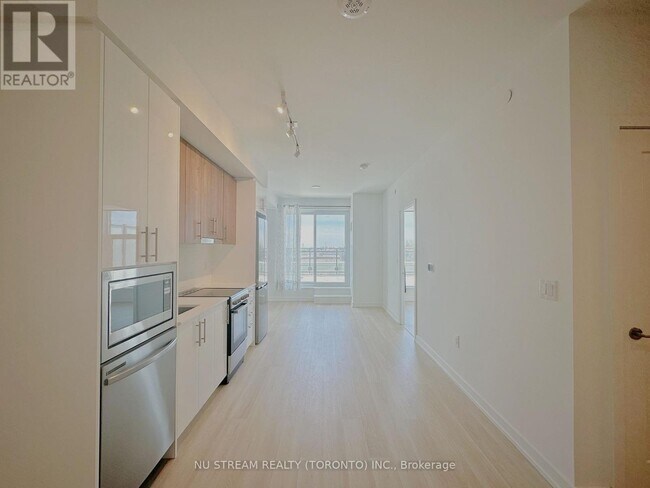 Photo du bâtiment - 9763 Markham Rd