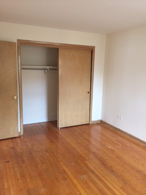 Building Photo - 2830 N Natoma Ave