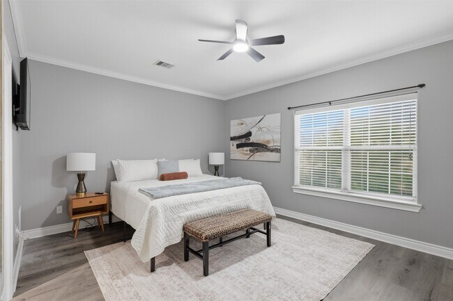 Foto del edificio - 9003 Bayview Cove Dr