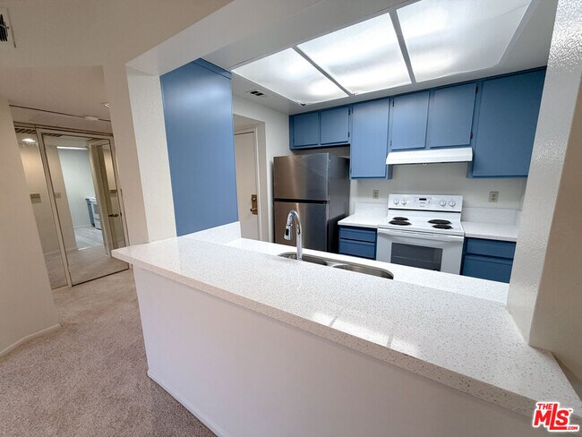 Foto del edificio - 501 Palisades Dr