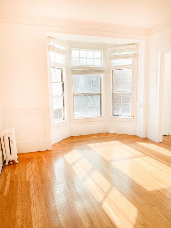 Building Photo - 1 bedroom in San Francisco CA 94109