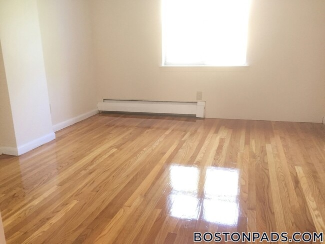 Building Photo - 109 Brainerd Rd