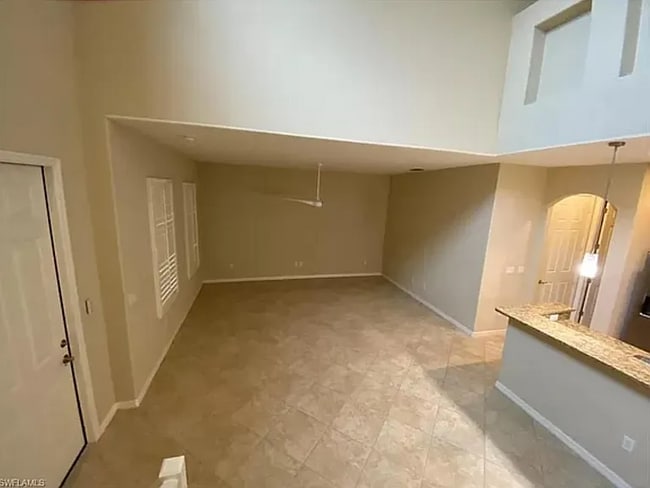 Foto del edificio - 11711 Izarra Way