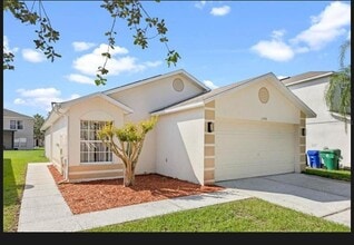 Building Photo - 1548 Tiverton Blvd